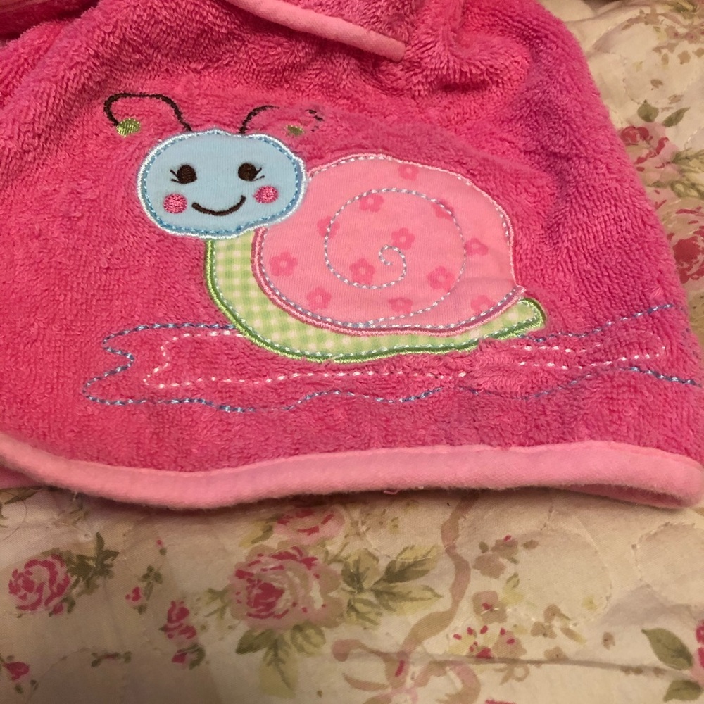Ready for bath time! - Picture 4 of 6